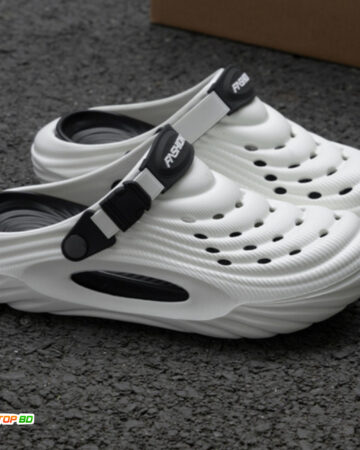 Crocs :-100% Original & Authentic